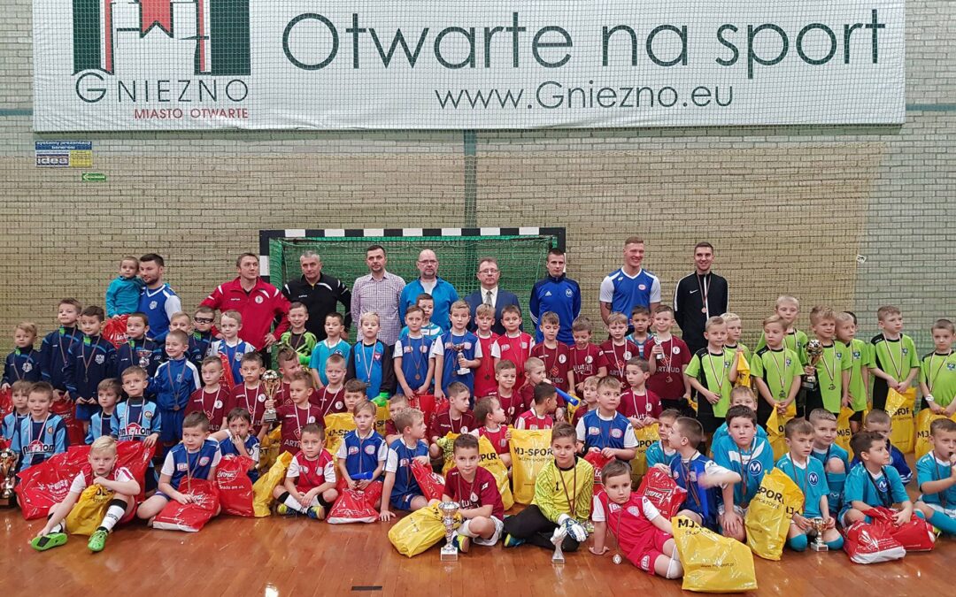 Mikołajkowe granie w „halówkę”