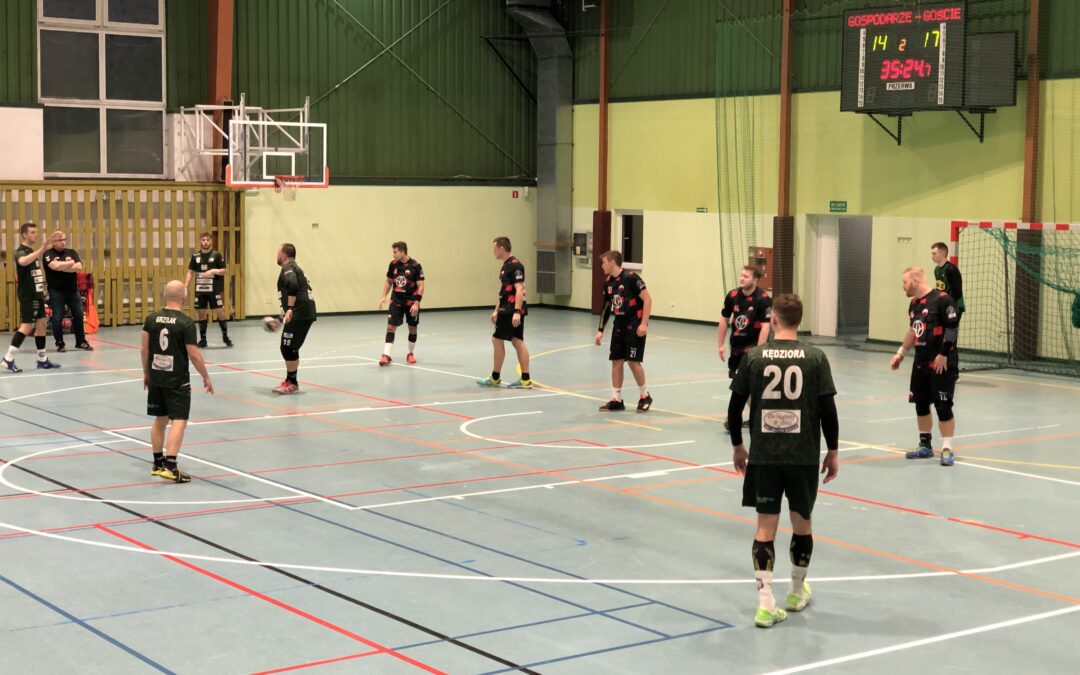 To nie miało prawa się wydarzyć. Szczypiorniak znów zepsuł końcówkę!