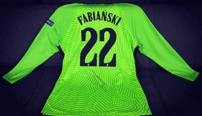Koszulka Fabiańskiego dla Olgi Miśkiewicz