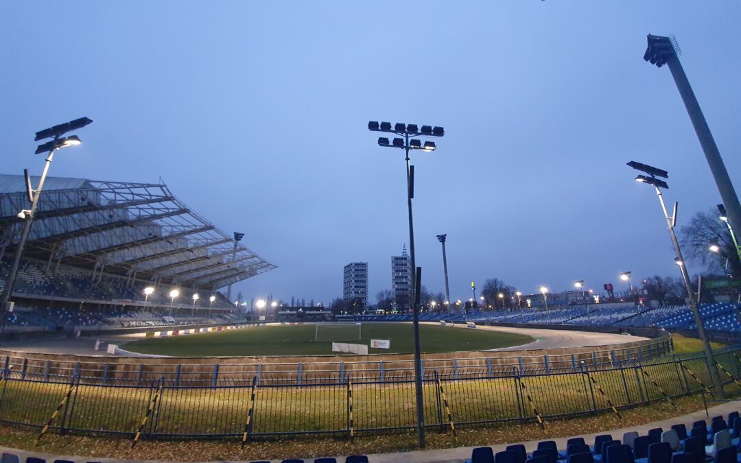 Pierwszy żużlowy klub ogłasza zniżkę dla zaszczepionych