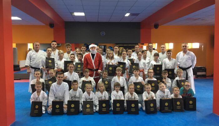 Święty Mikołaj odwiedził karateków