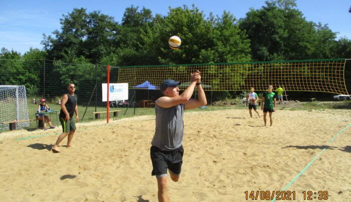 Turniej Siatkówki Plażowej i Piknik Rodzinny na Dalkach