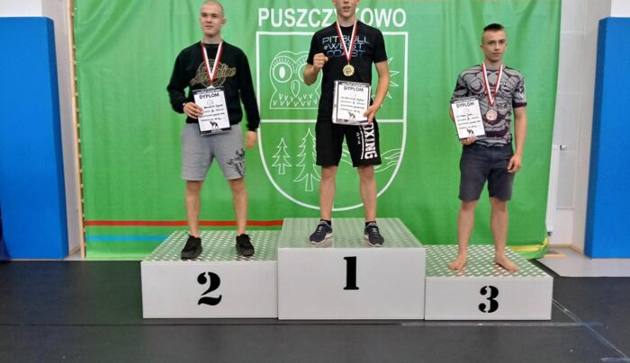 Szymon Karolczyk Mistrzem Europy Amatorskiego MMA!