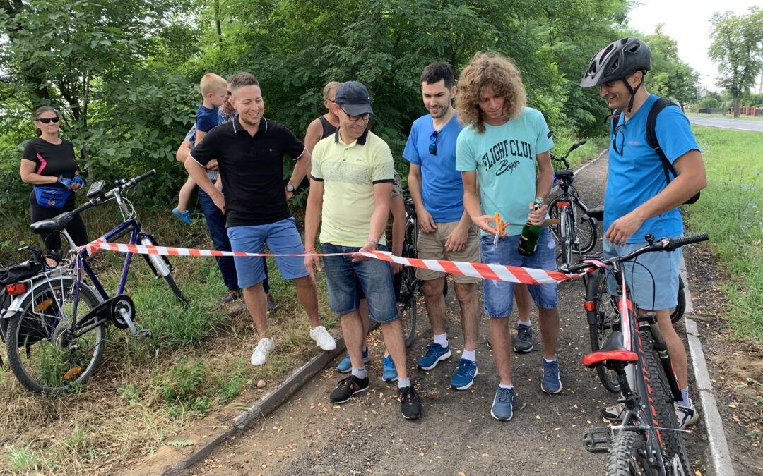 Im się chciało. Sami stworzyli ścieżkę rowerową