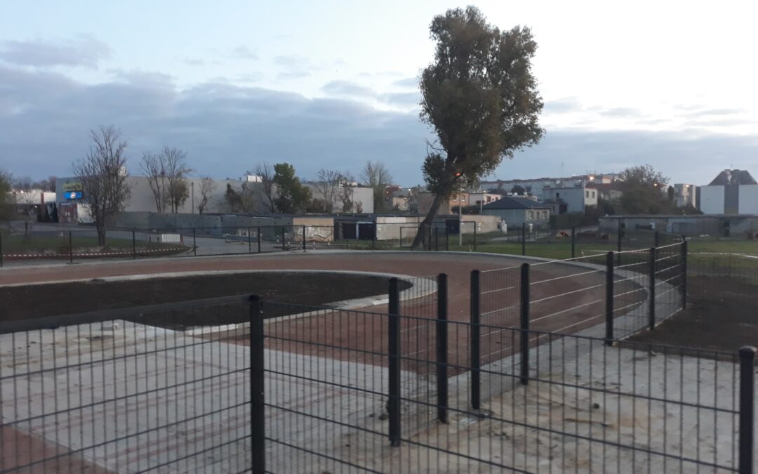 Nowy tor do speedrowera już ogrodzony, ale turnieju nie będzie!?