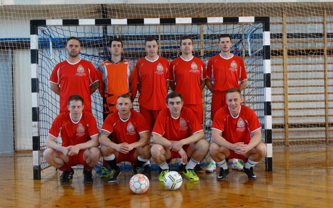 Strażacy z Gniezna najlepsi w turnieju futsalowym