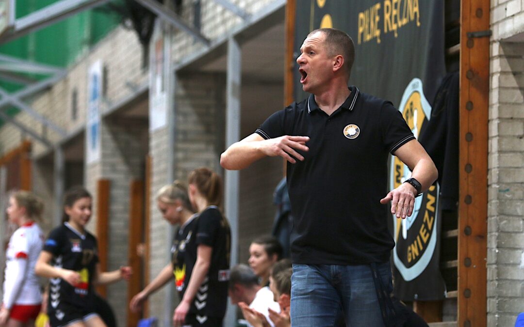 Trener MKS PR Urbis ma jeden ból głowy przed nowym sezonem