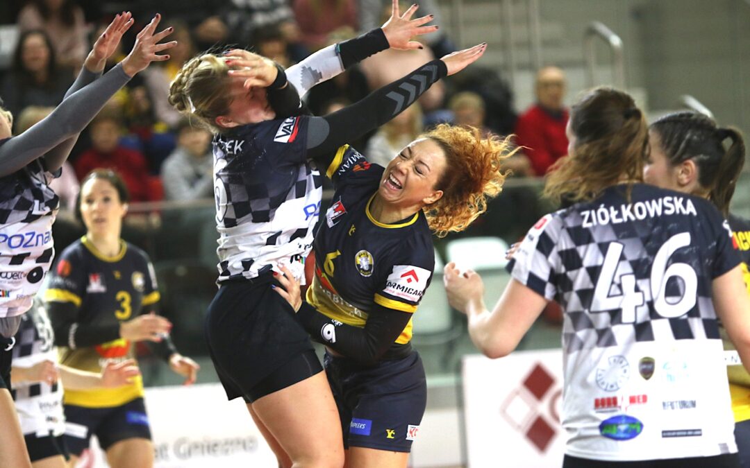 Między nimi zawsze iskrzy. Nie lubią się nie tylko na boisku!