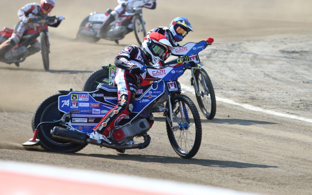 Sparingowe derby Wielkopolski dla Startu