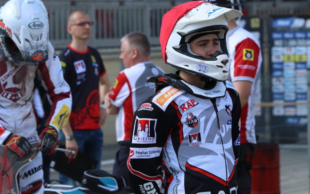 Kosmiczny Gała nie wystarczył. Motor pewnie zwycięża Start (relacja)