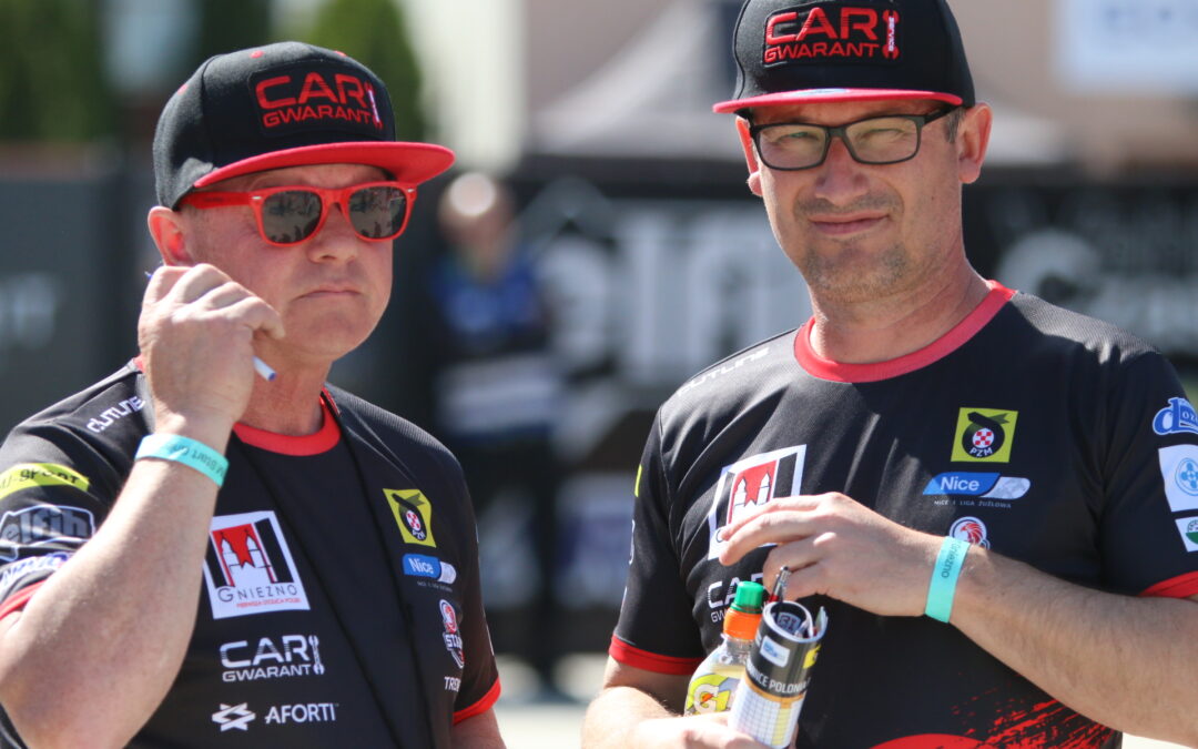 Plan na przetrącenie zębów Rekinom gotowy!