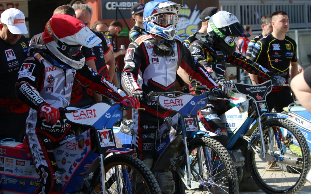 Znamy składy na hitowy pojedynek przy W25!