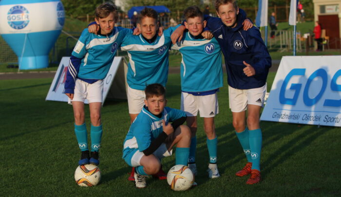 Młodzi piłkarze będą promować pro-zwierzęce postawy