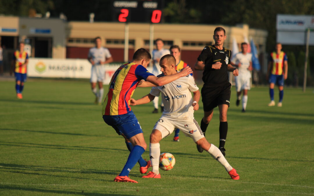 Jarota ustawiona do przerwy. Kolejny dobry mecz Mieszka (galeria)