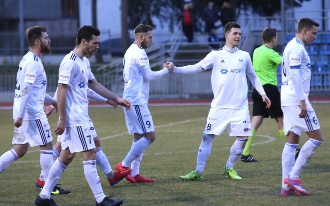 Odbili sobie ligową wpadkę. Mieszko gra dalej w pucharach