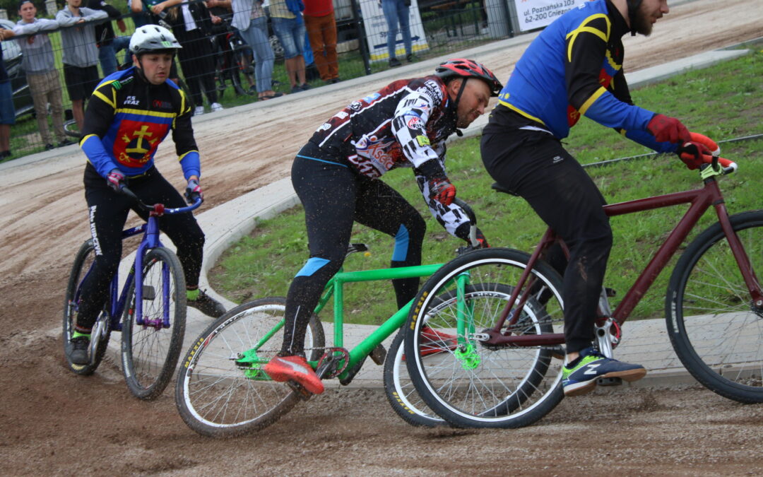 Zwycięstwo na wyciągnięcie ręki. Orzeł minimalnie słabszy od Lwów