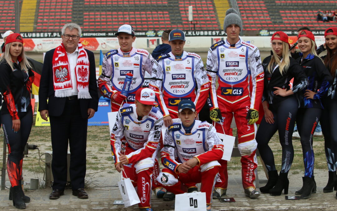 Polacy nie pozostawili złudzeń i wjechali do finału DMEJ!