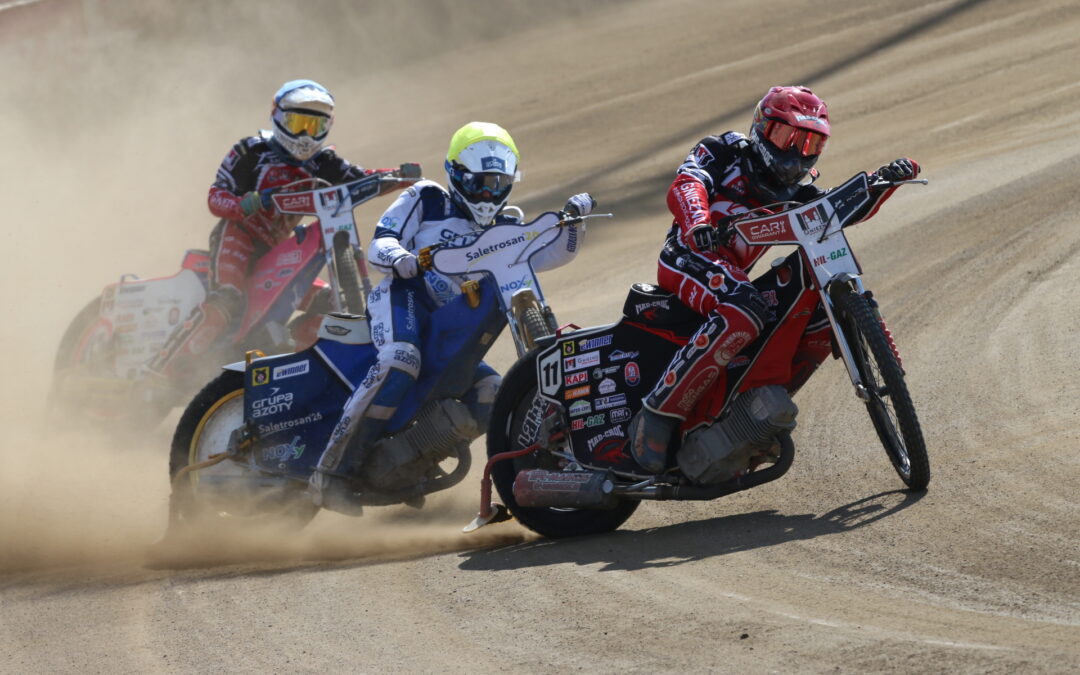 Wrócił beton, wróciły demony. Start gorszy od Unii (relacja)