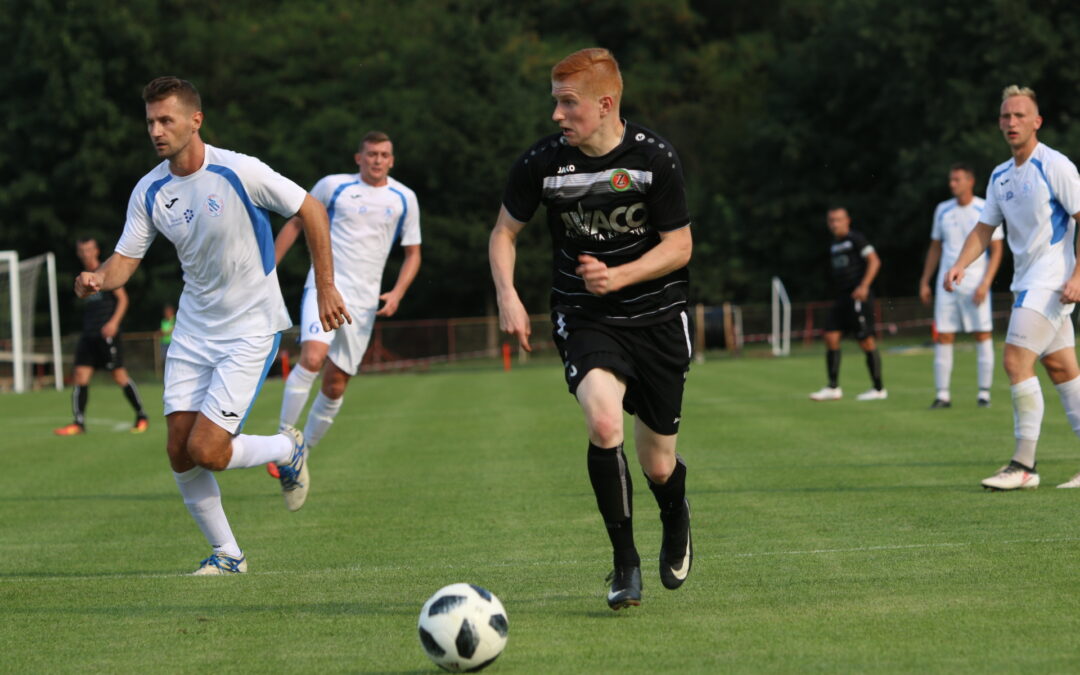 Zjednoczeni spadają z hukiem. Lechita lepszy od Pelikana w klasie A