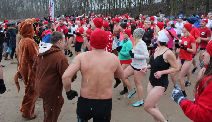 Rekord Gniezna w morsowaniu pobity! (zdjęcia + wideo)