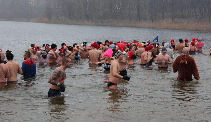 Chcesz się zahartować? Zacznij morsować!