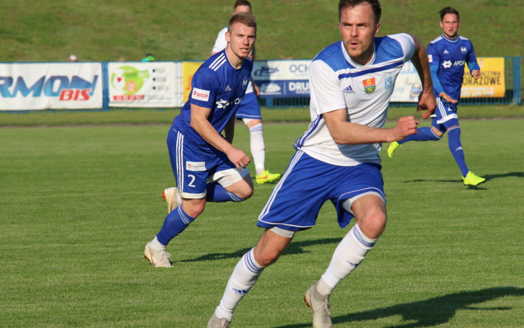 Bez pomysłu, bez niczego. Radunia lepsza o klasę od Mieszka