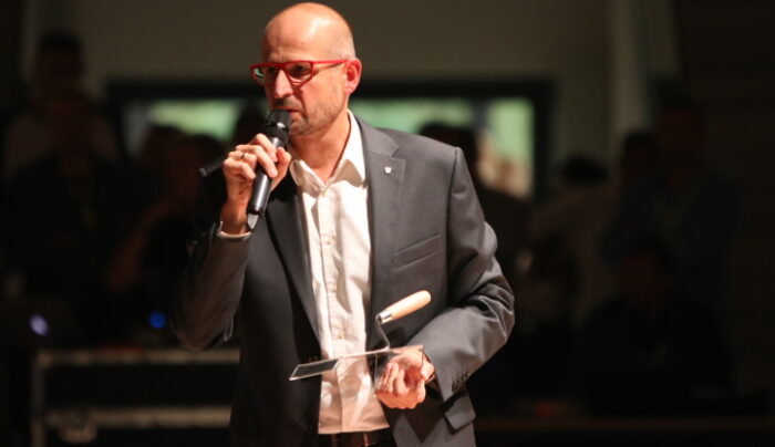 Oficjalnie: nowa hala z patronem!