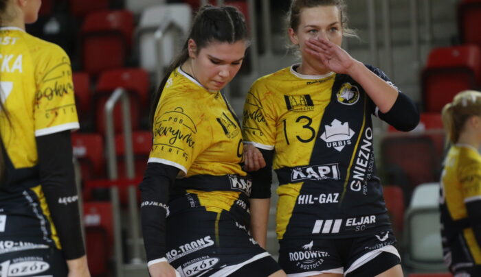 Dwie porażki żółto-czarnych pierwszego dnia turnieju w Elblągu