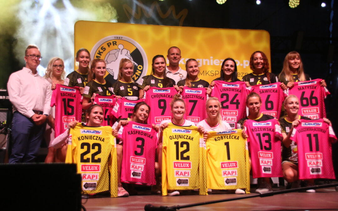 MKS PR URBIS Gniezno zaprezentowany! (galeria)