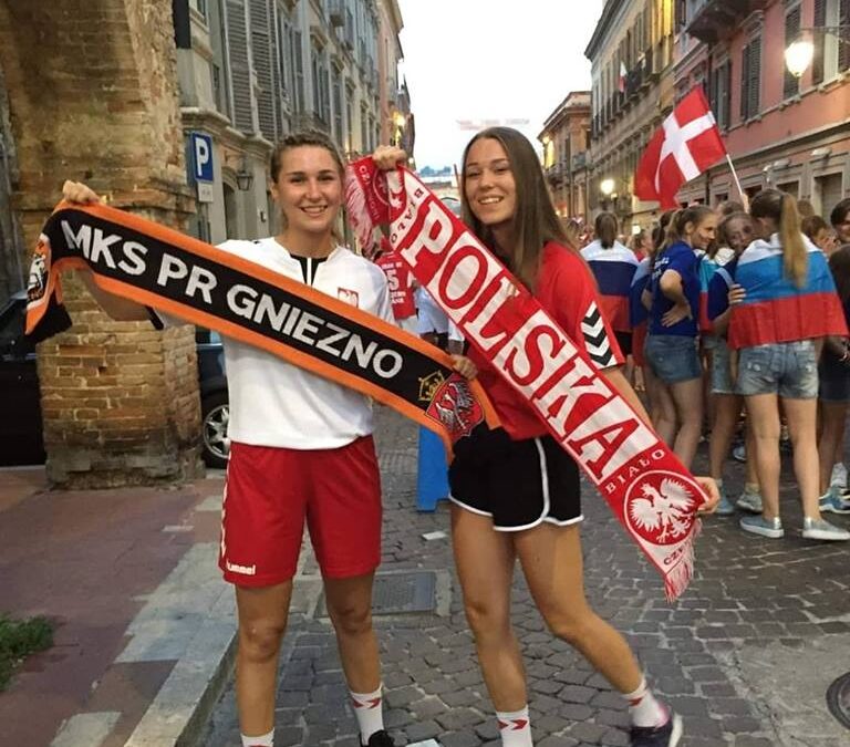 II miejsce drużyny gnieźnianek w międzynarodowym turnieju piłki ręcznej!