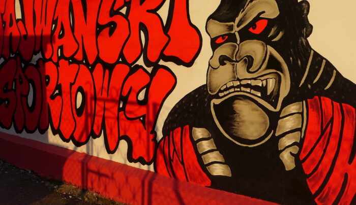 „Tajwan” rządzi. Nigdzie nie ma tylu czerwono-czarnych graffiti!
