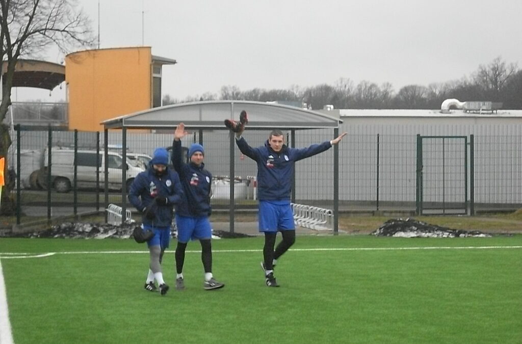 Skromna wygrana Mieszka w sparingu