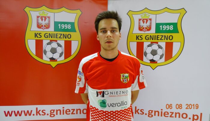 W zeszłym sezonie wywalczył awans do ekstraklasy, teraz zagra w KS-ie Gniezno