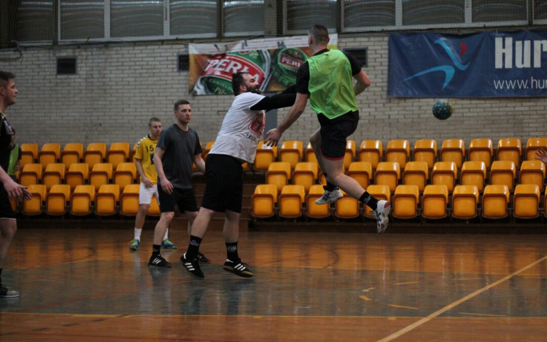 Poniedziałkowy trening Szczypiorniaka Gniezno (galeria)