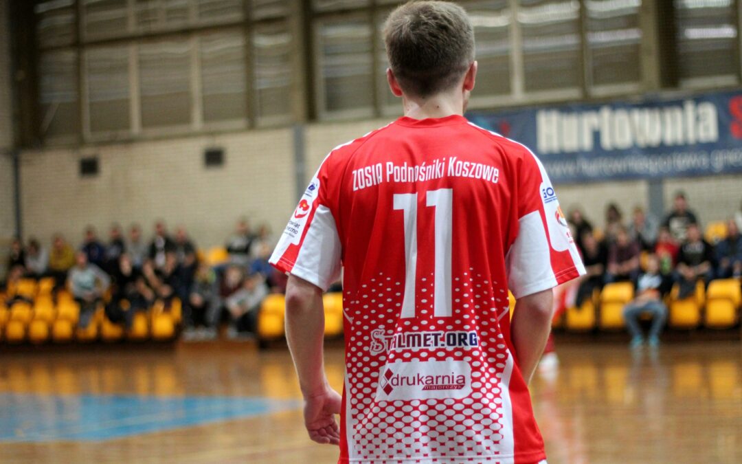 Skrót z meczu KS Gniezno – AZS UW (wideo)