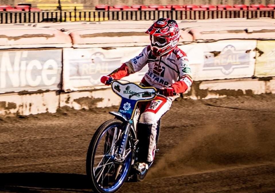 Trzech adeptów Startu zdało egzamin praktyczny. Wśród nich syn Dawida Cieślewicza!