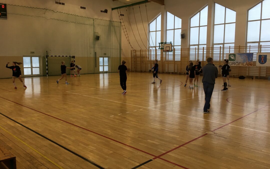 Oglądaj mecz MKS PR URBIS Gniezno – UKS Drwęca Novar Lubicz!