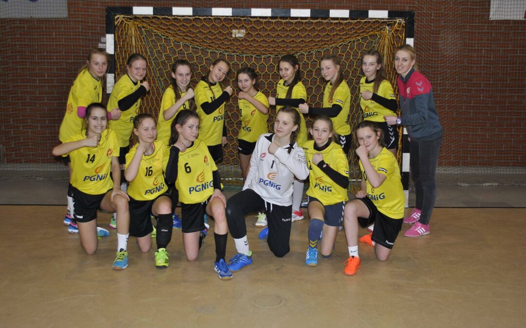 Młodziczki MKS-u rozgromiły leszczynianki