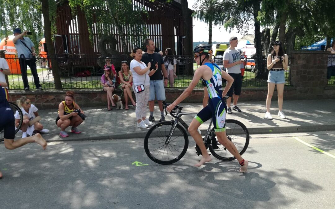 Triathloniści rywalizowali w Pniewach