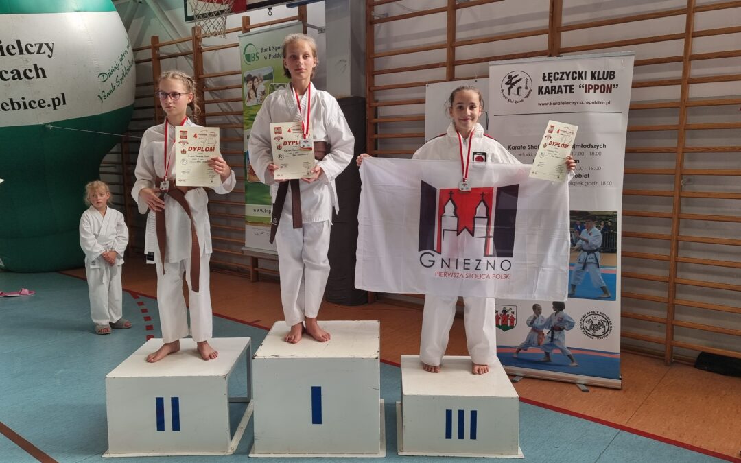 Lena Łączyńska i Zuzanna Gbur z medalami Pucharu Polski