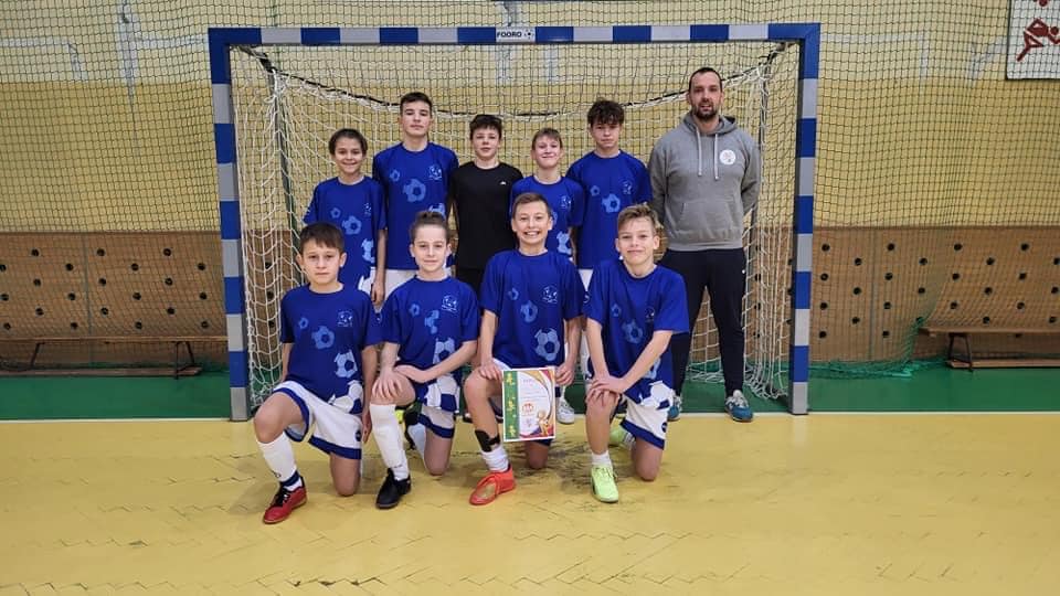 „Dwunastka” w finale wojewódzkim Igrzysk Dzieci w futsalu