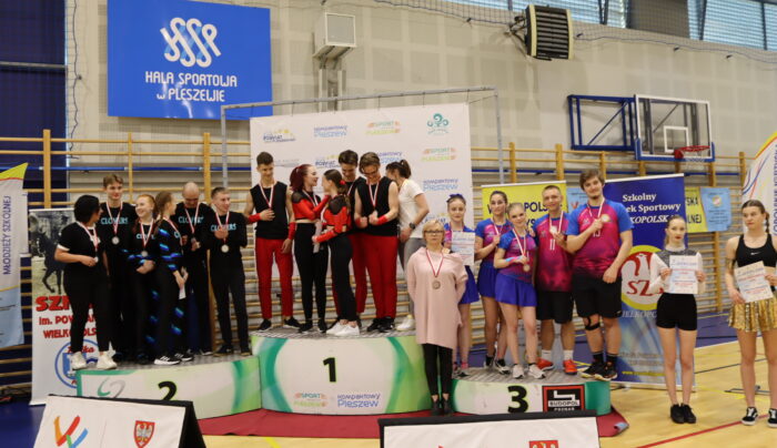 „Ekonomik” na podium w cheerleadingu