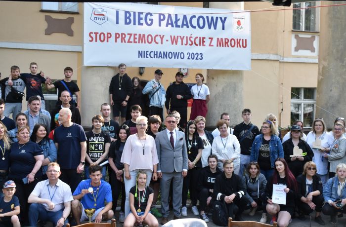 W Niechanowie pierwszy raz odbył się Bieg Pałacowy