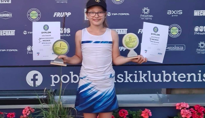 Julka Dzięcioł dwukrotnie na podium turnieju WTK