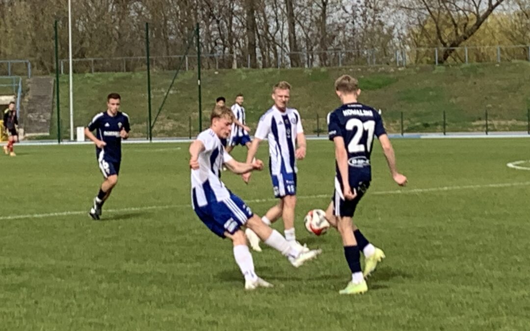 Niesamowita kanonada przy Strumykowej
