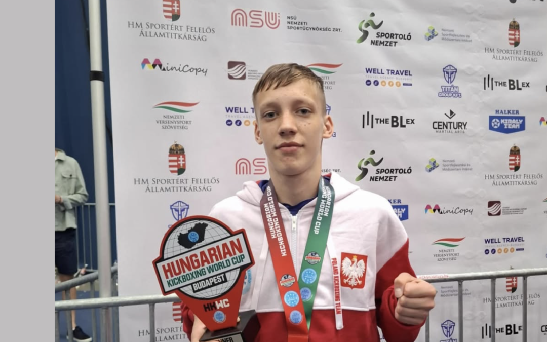 Patryk Zieliński z Pucharem Świata w Budapeszcie