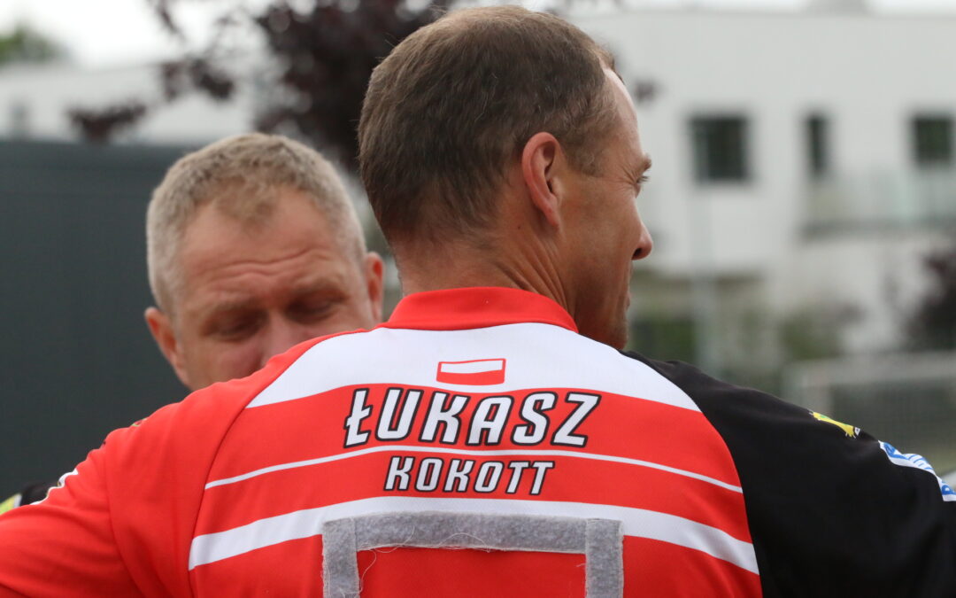 Orzeł lepszy od Szawera Leszno