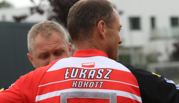 Orzeł lepszy od Szawera Leszno