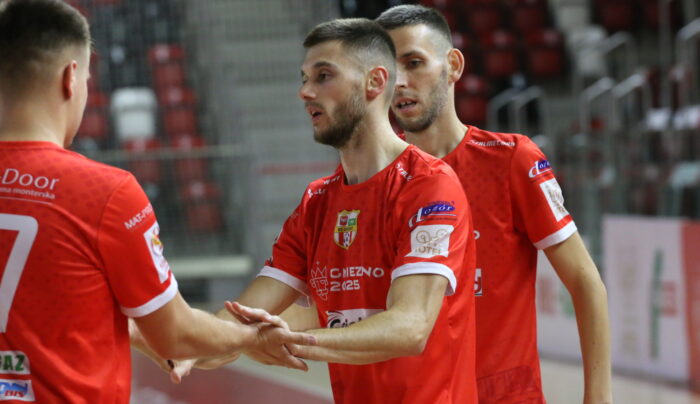 Koncertowy mecz KS w Pucharze Polski