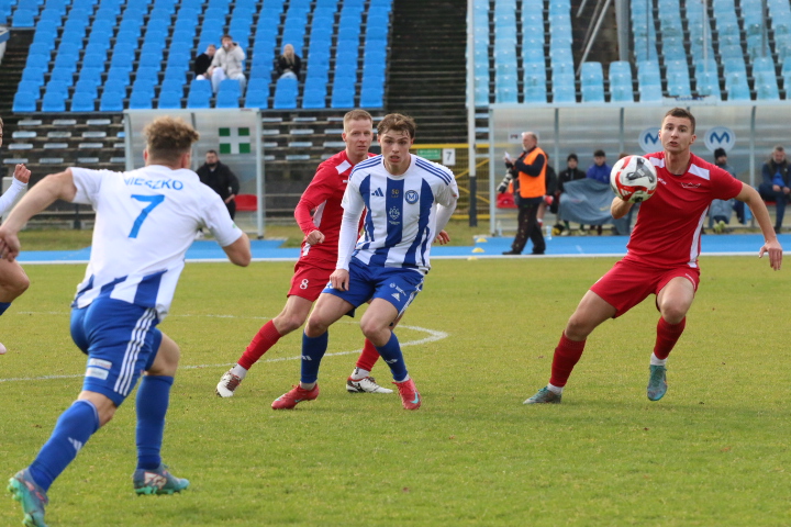 Mieszko Gniezno – Korona Piaski [GALERIA]